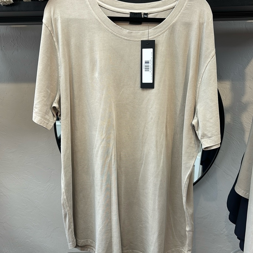 Men’s Mono B Pima cotton breathable, scallop him tee size 3XL in color Cement